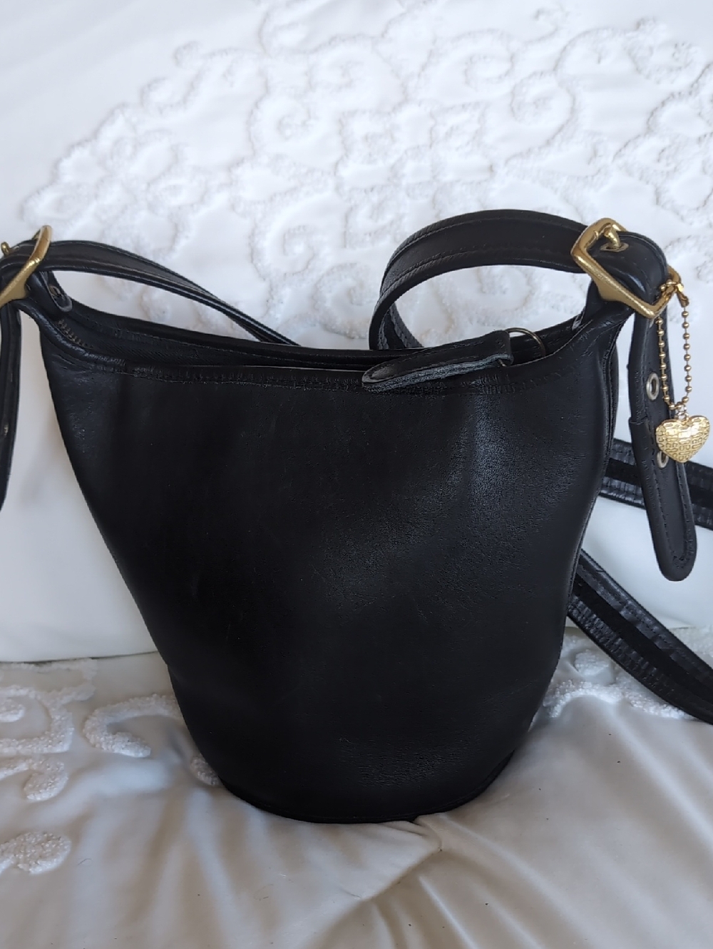 Coach Vintage ♣Maggie Bucket Bag- Black Round Feeder Shoulder/ Crossbody USA - Picture 13 of 16